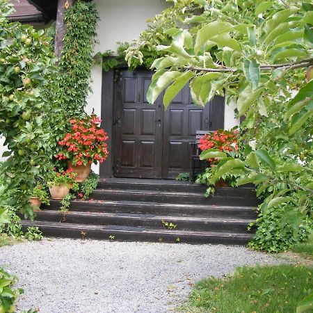 Dworek Lachowicze Grzegorzewice Exteriör bild